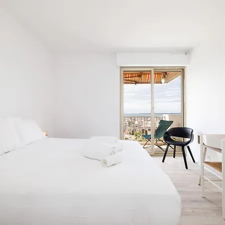 Lägenhet Elegant 2 Bed With Pool In Juan Les Pins