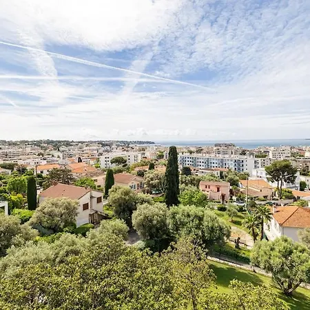 Lägenhet Elegant 2 Bed With Pool In Juan Les Pins