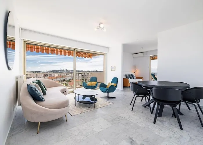 Elegant 2 Bed With Pool In Juan Les Pins *