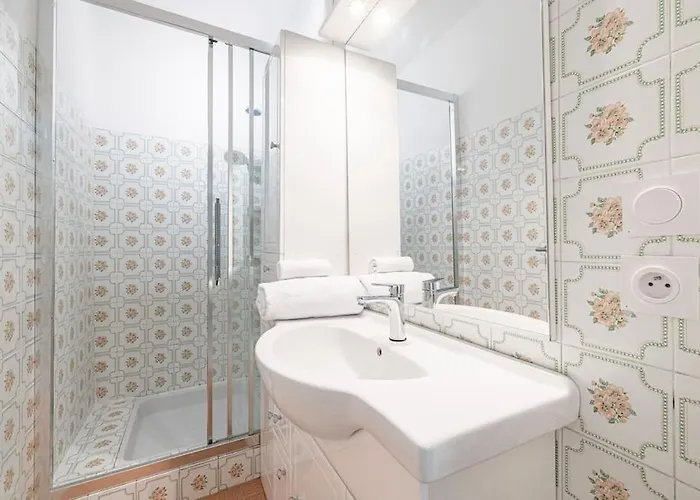 Elegant 2 Bed With Pool In Juan Les Pins Lägenhet Antibes