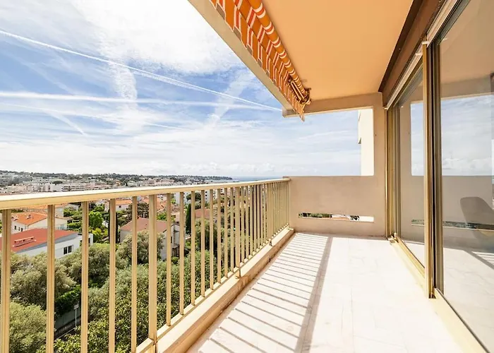 Elegant 2 Bed With Pool In Juan Les Pins *