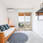 Elegant 2 Bed With Pool In Juan Les Pins