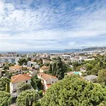 Elegant 2 Bed With Pool In Juan Les Pins *