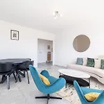 Apartment Elegant 2 Bed With Pool In Juan Les Pins