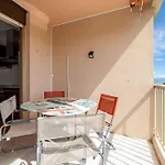 Apartment Elegant 2 Bed With Pool In Juan Les Pins