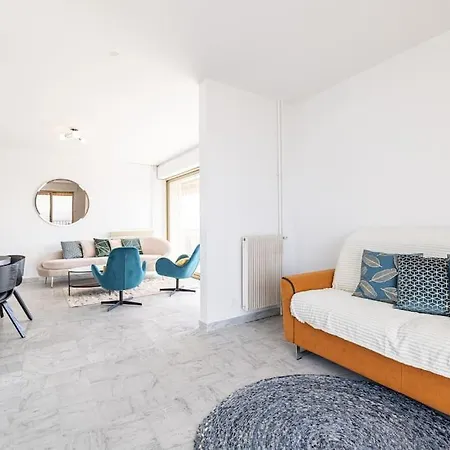 Appartement Elegant 2 Bed With Pool In Juan Les Pins Antibes