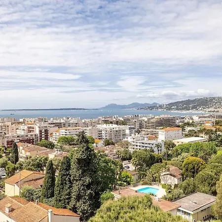 Elegant 2 Bed With Pool In Juan Les Pins