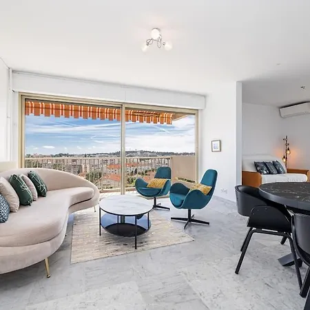 Appartement Elegant 2 Bed With Pool In Juan Les Pins