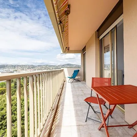 Elegant 2 Bed With Pool In Juan Les Pins Antibes