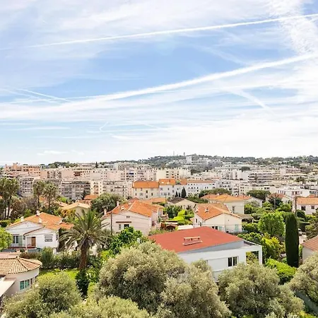 Elegant 2 Bed With Pool In Juan Les Pins Apartament