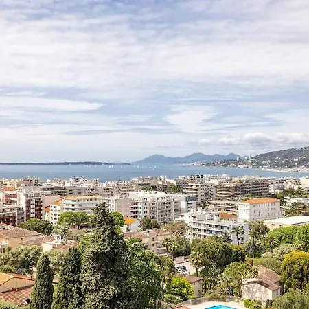 Elegant 2 Bed With Pool In Juan Les Pins *