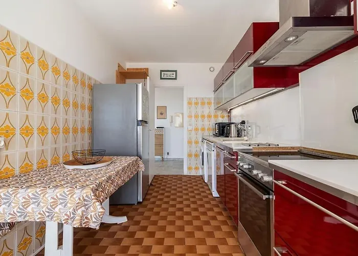 Apartman Elegant 2 Bed With Pool In Juan Les Pins